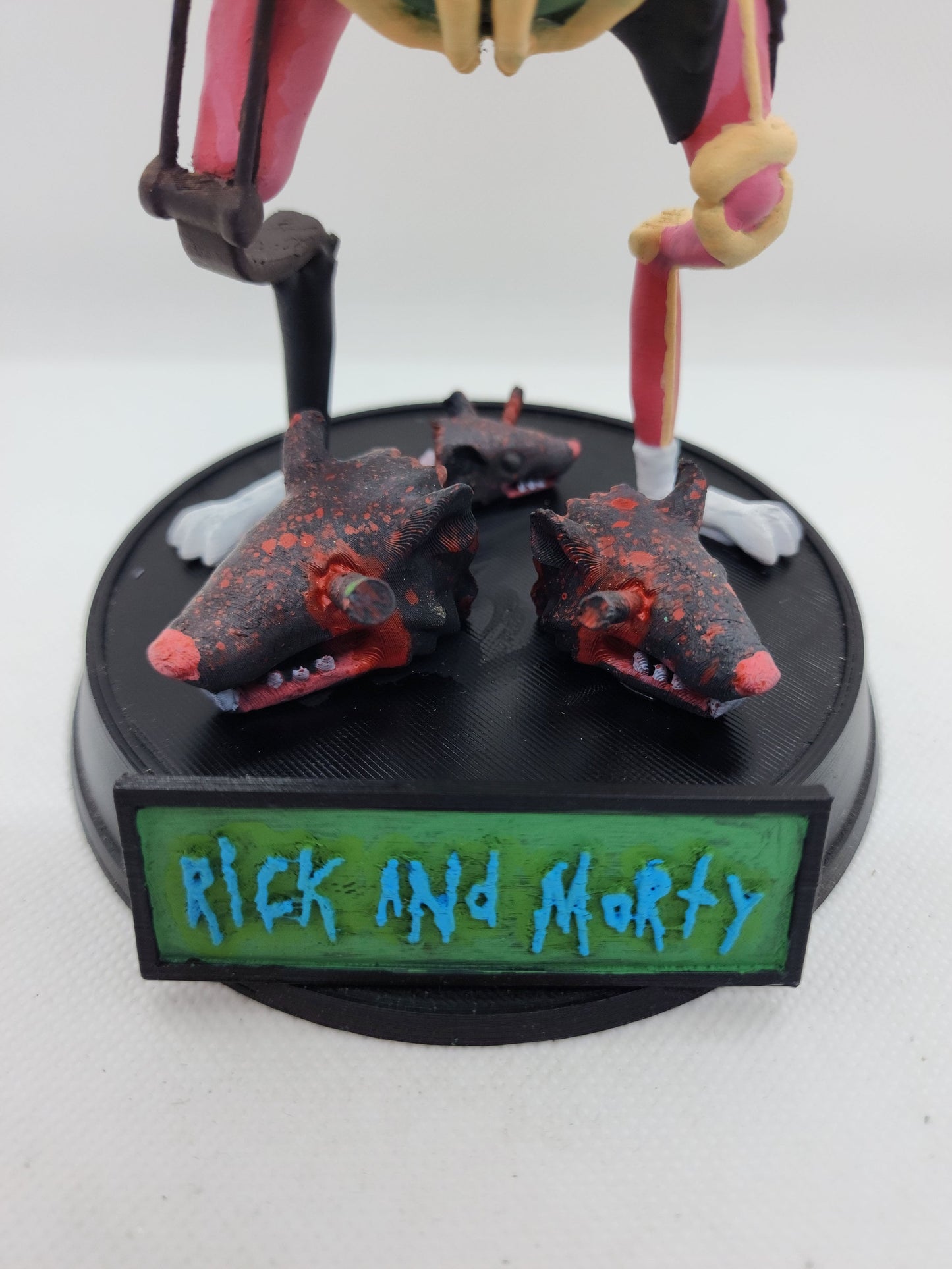 "Pickle Rick Unleashed" – 3D Printed Bust with Plasma Gun & Rat Carnage!