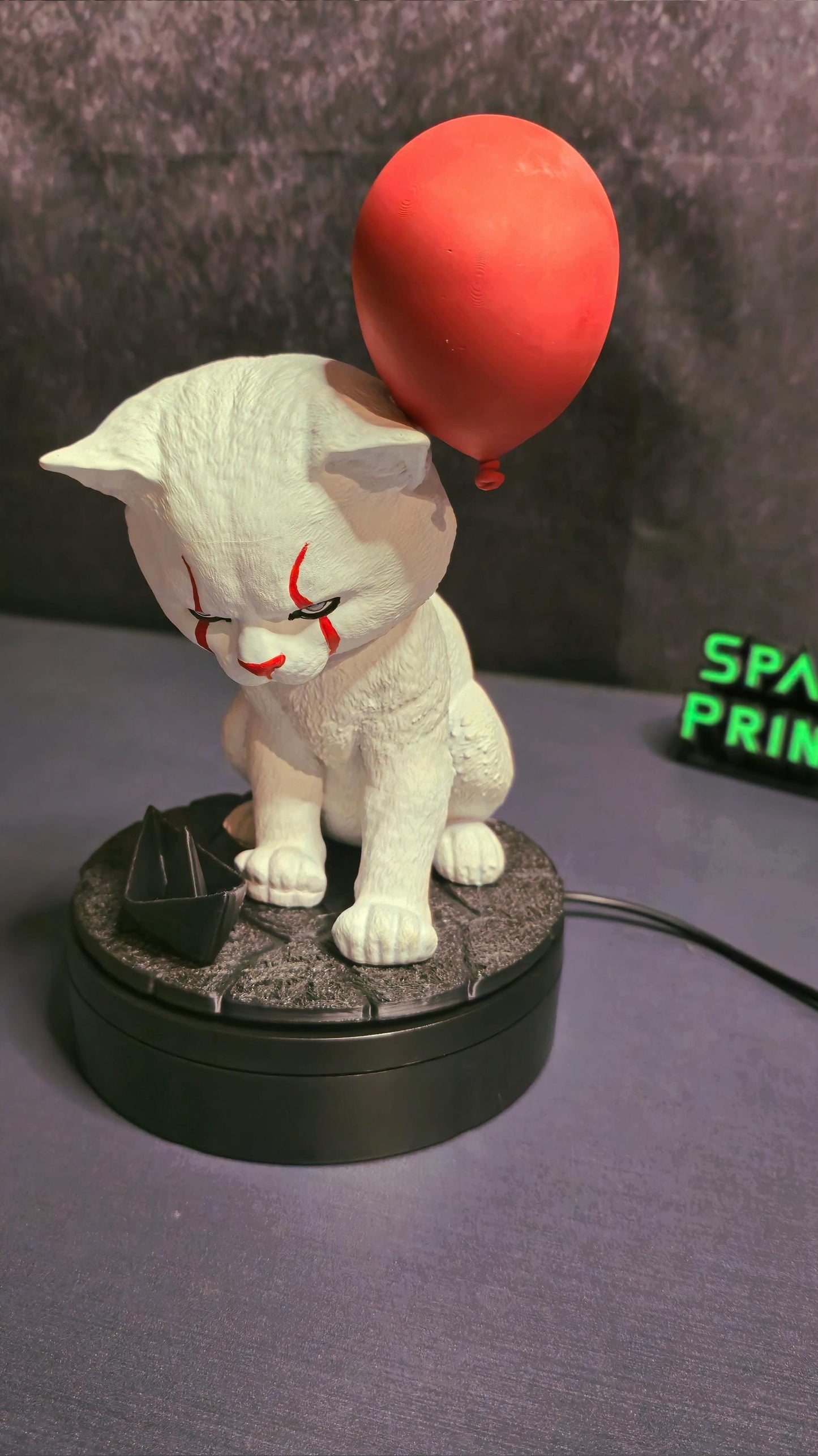 Pennywise Cat – 3D Printed Horror Crossover Figurine