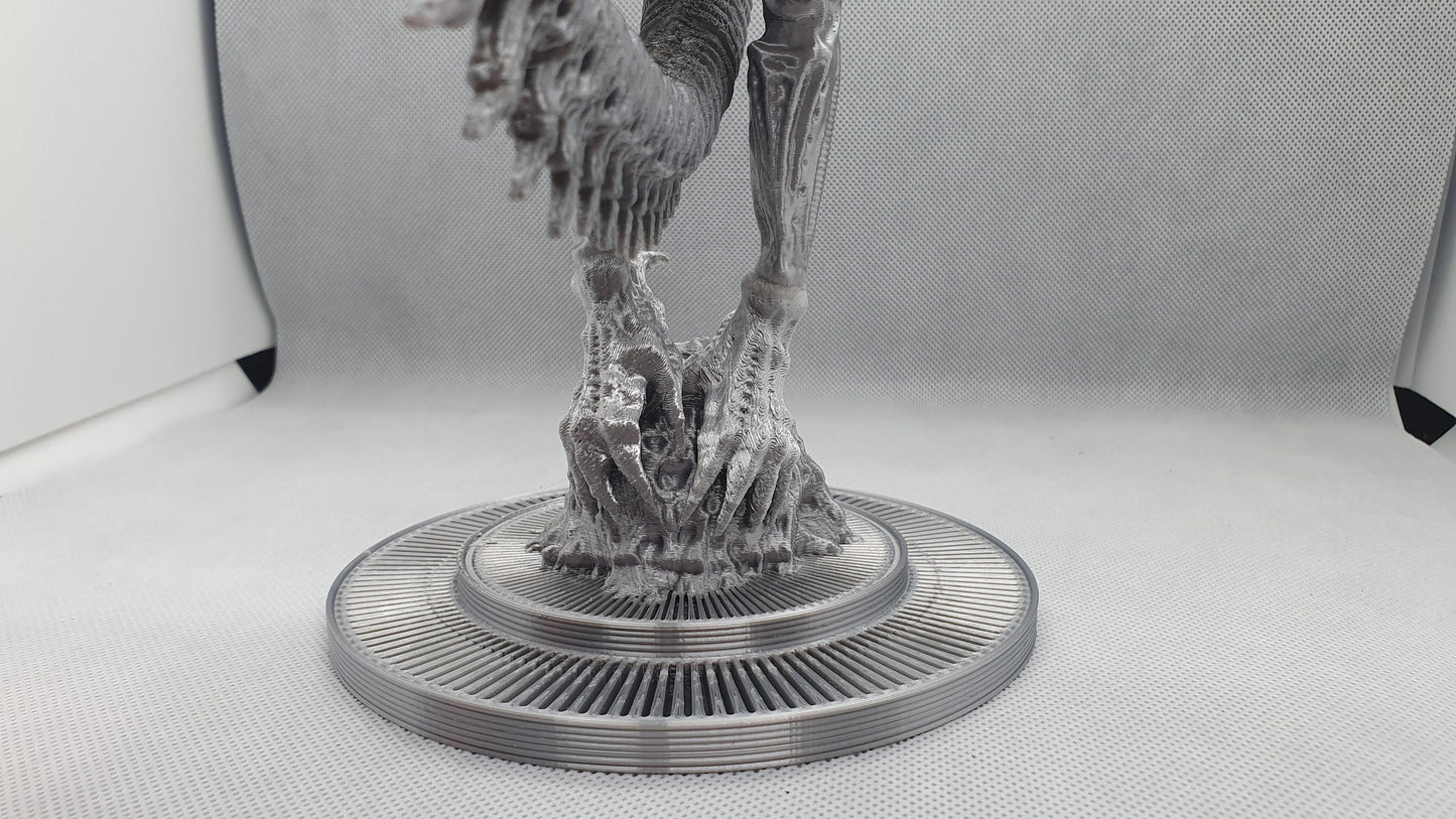 Alien Bust