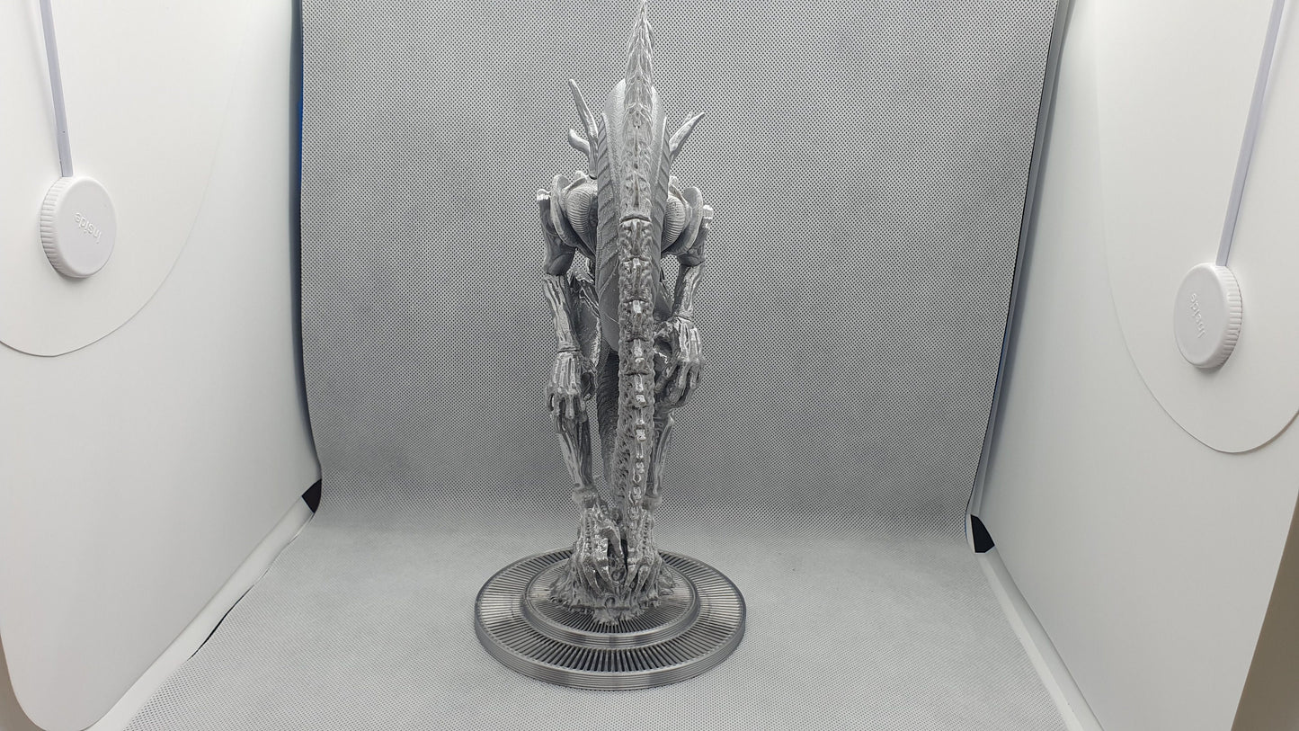 Alien Bust