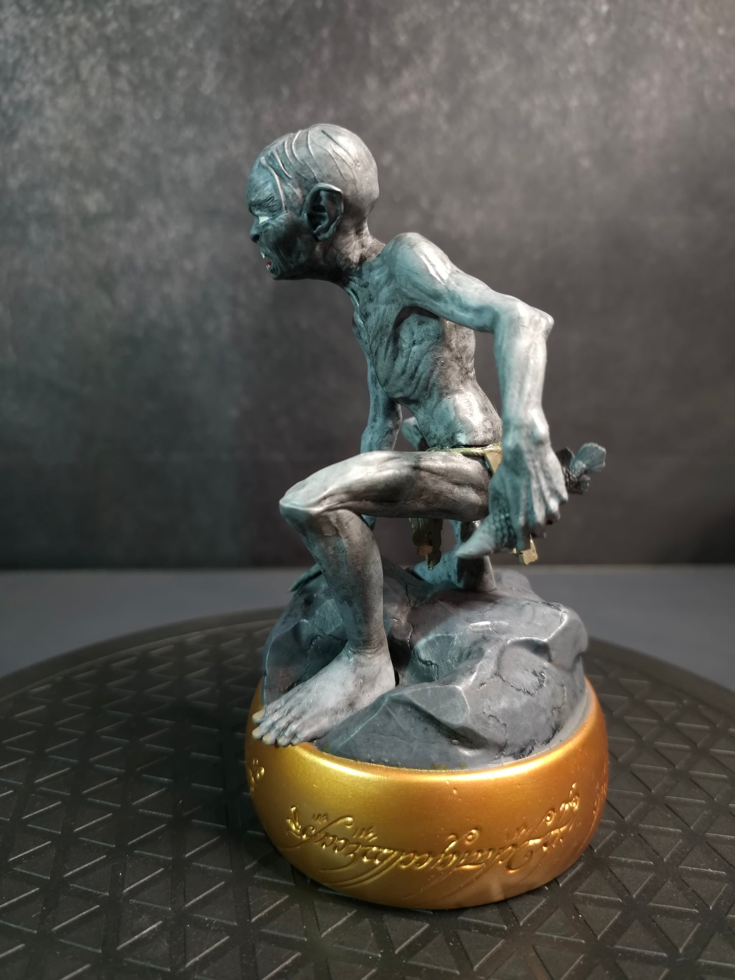 Whispers of the Precious: Gollum's Gaze in 3D Printed Splendor
