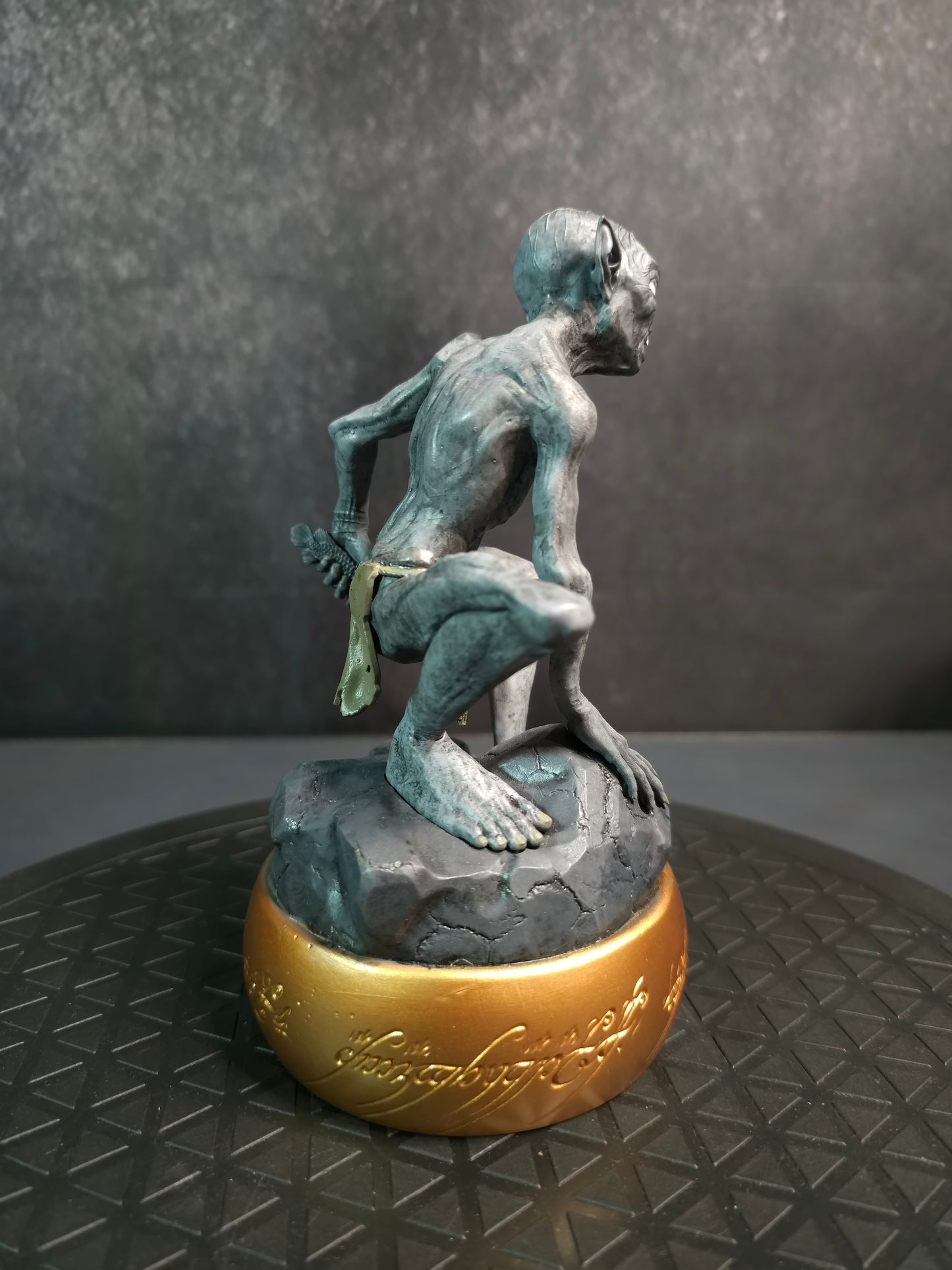Whispers of the Precious: Gollum's Gaze in 3D Printed Splendor