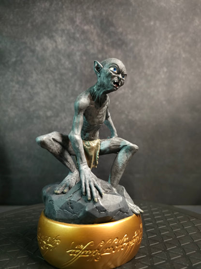 Whispers of the Precious: Gollum's Gaze in 3D Printed Splendor