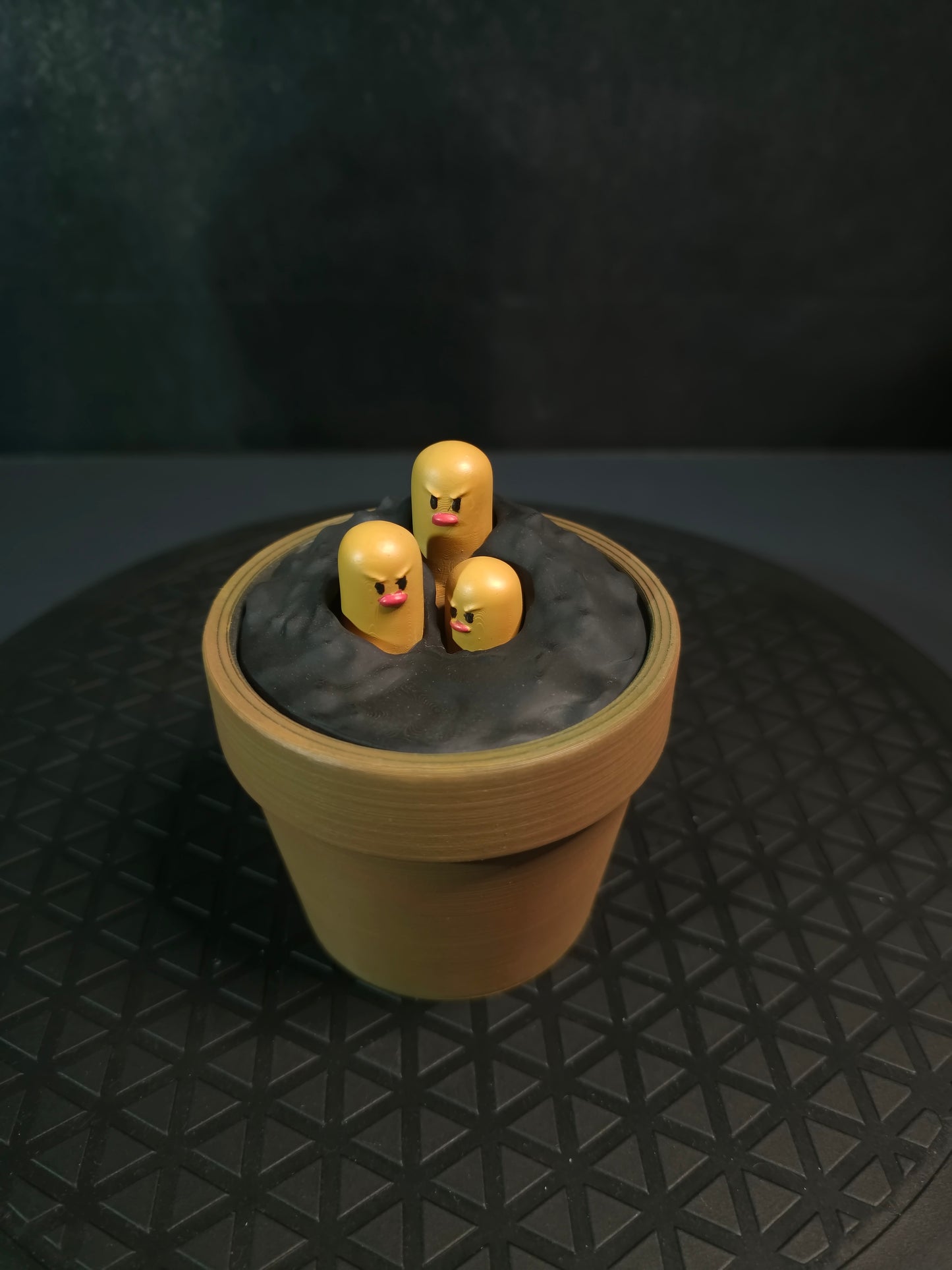 Sexy Dugtrio with removable pot