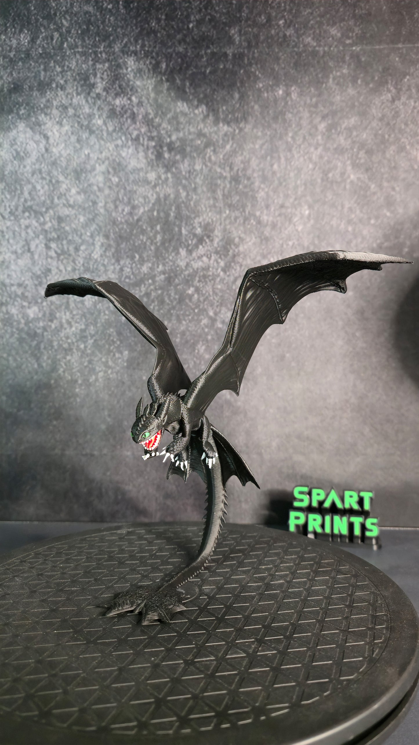 Self Standing Nightfury (HTTYD)