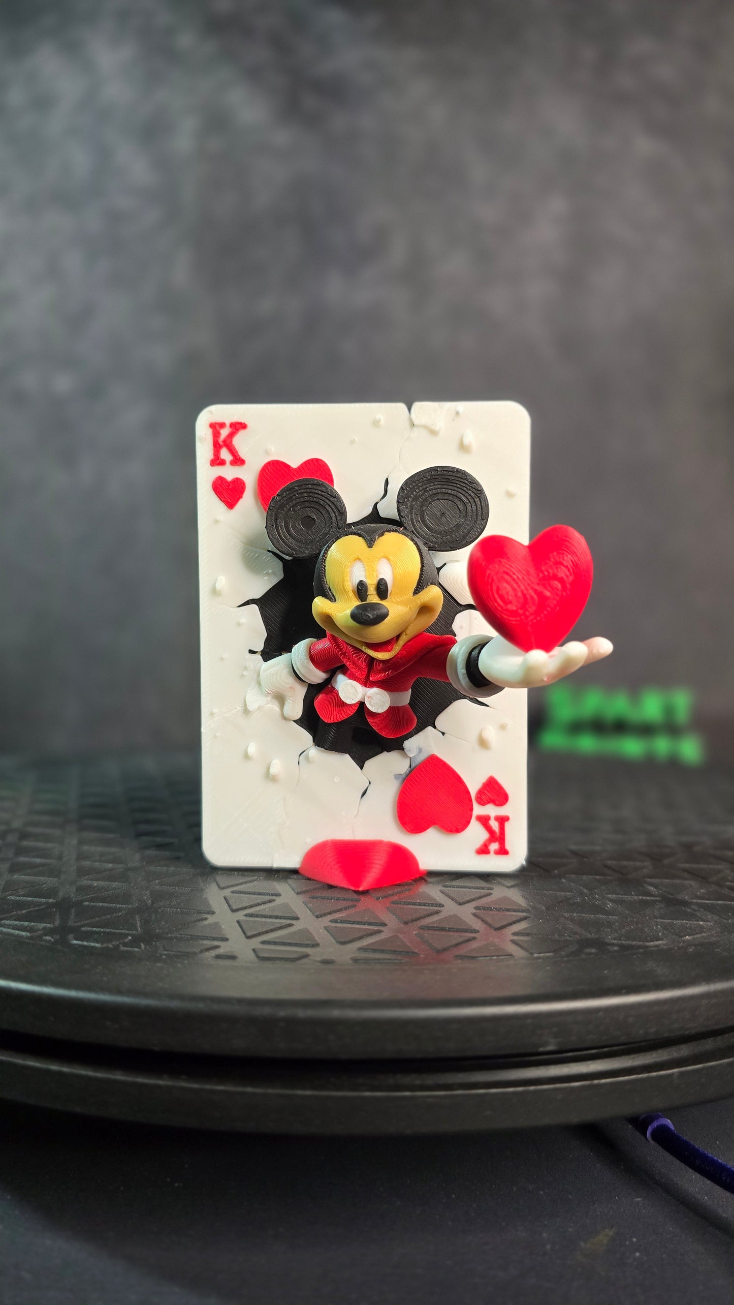 Micky mouse King of Hearts