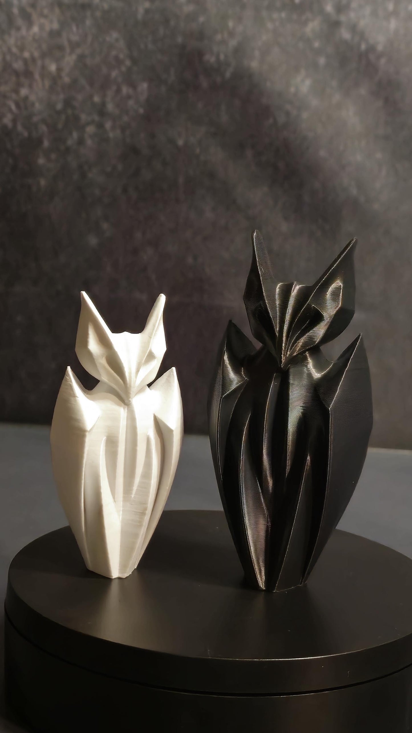 Minimalist Bat Couple Figurine