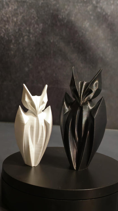 Minimalist Bat Couple Figurine