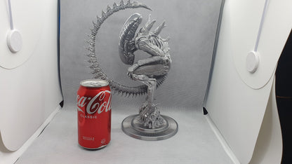 Alien Bust